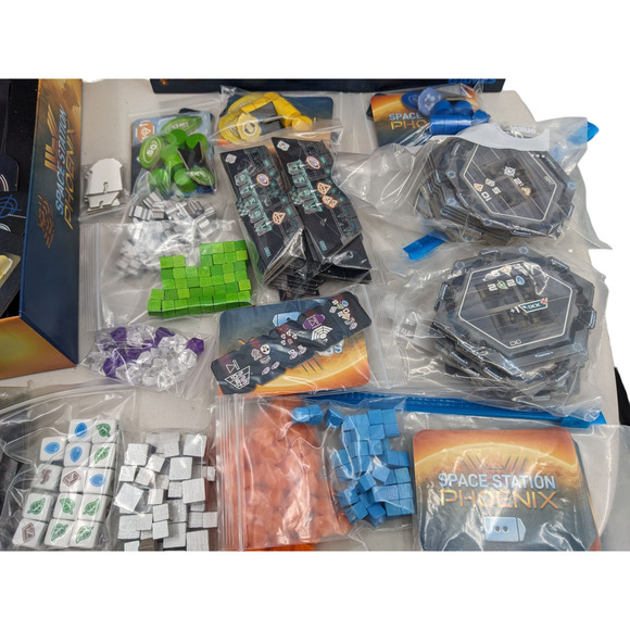 SPACE STATION PHOENIX Complete Board Game Rio Grande Gabriel Cohn Free Shipping! - Picture 5 of 10